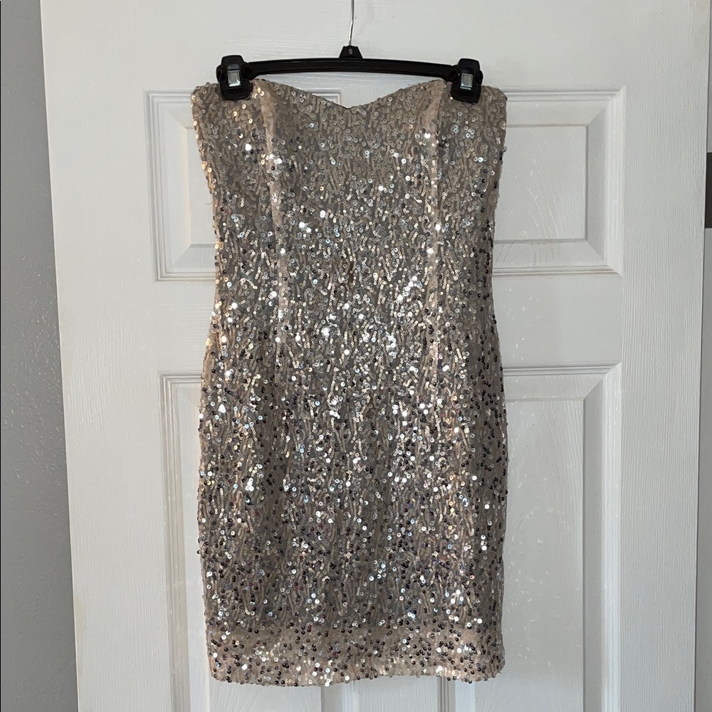 Trixxi Strapless Sequin Dress